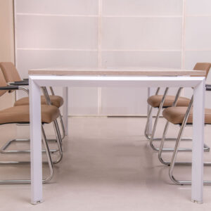 Table non Modulaire